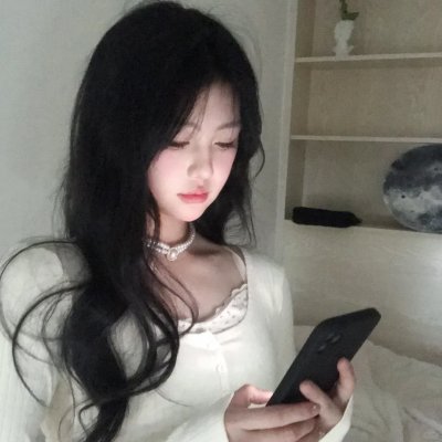 小河亲过我的脸